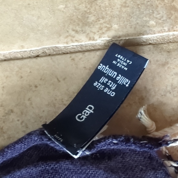 Lightweight Scarf by Gap, navy blue and off-white - Picture 5 of 7